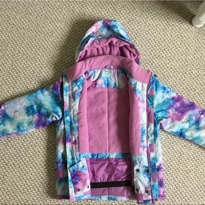 Girl’s winter ski jacket